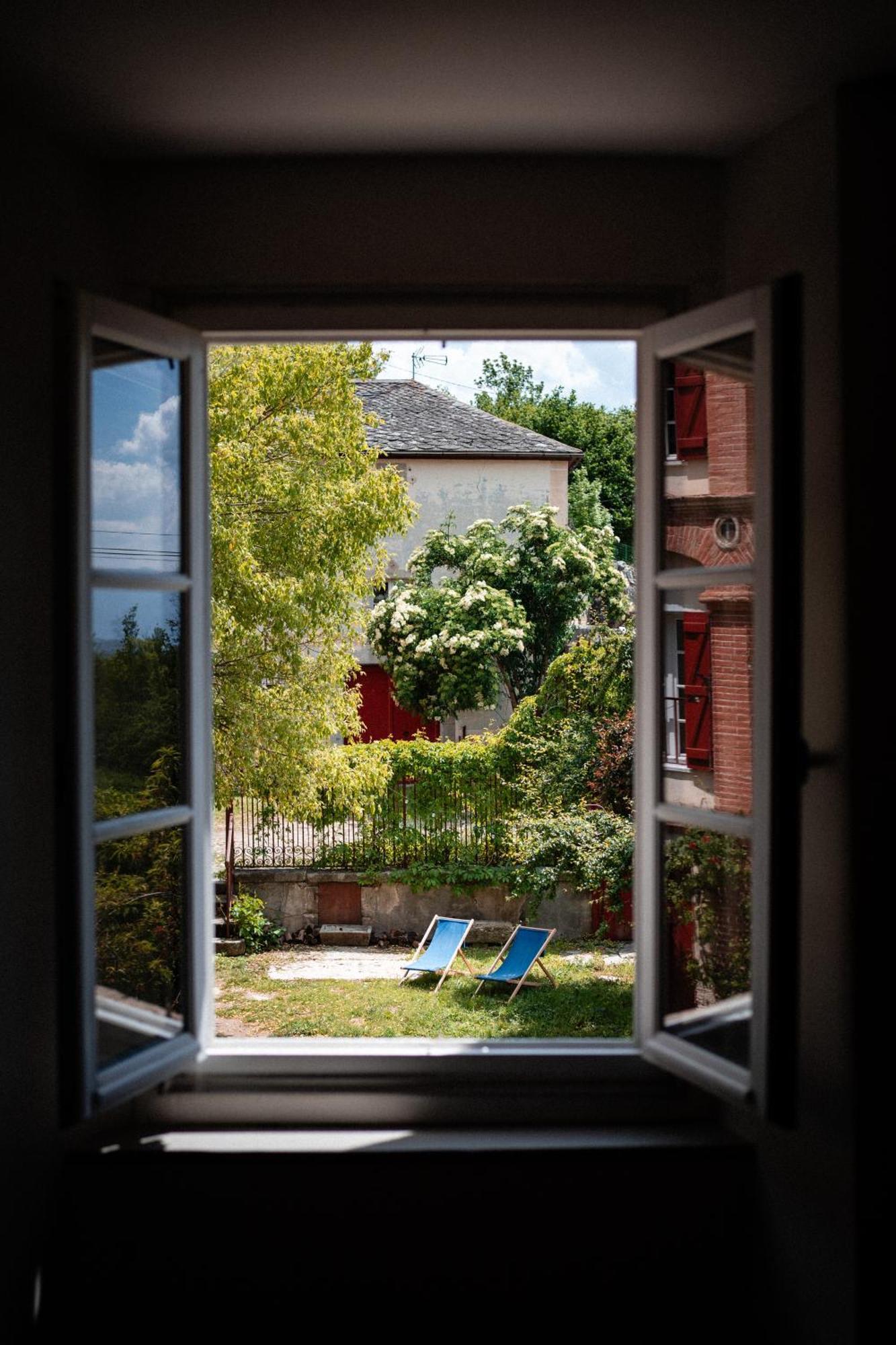 La Grande Maison Rouge Angoustrine Bagian luar foto